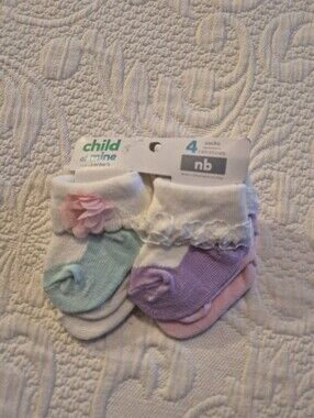Child of Mine girls NB 4 pairs of socks  NWT